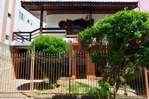 Casa à venda em Sorocaba, Vila Jardini, com 3 suítes, com 358 m²